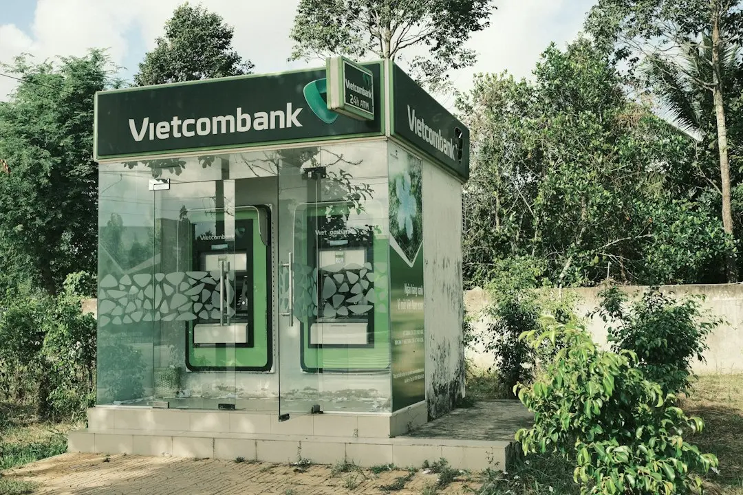Varo Bank Secures Permanent Fee-Free Cash Deposits at Kroger Stores